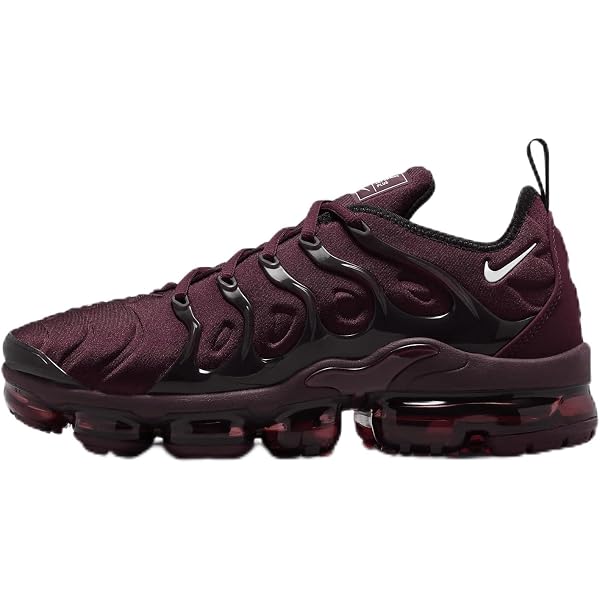 Amazon.com | Nike Air Vapormax Plus, University Red  display picture 2