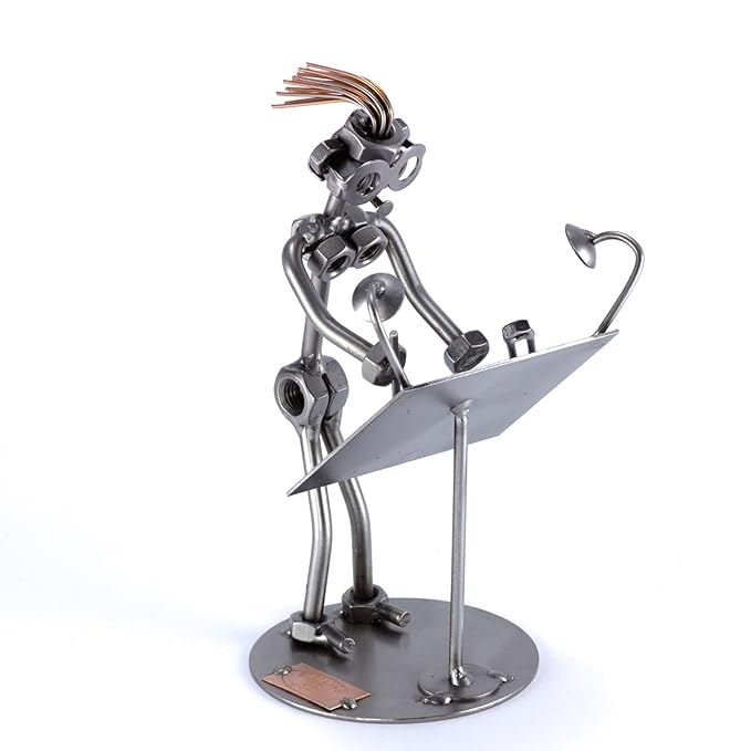 Steelman24 I Nuts and bolts sculpture Architect (Woman) I Handmade