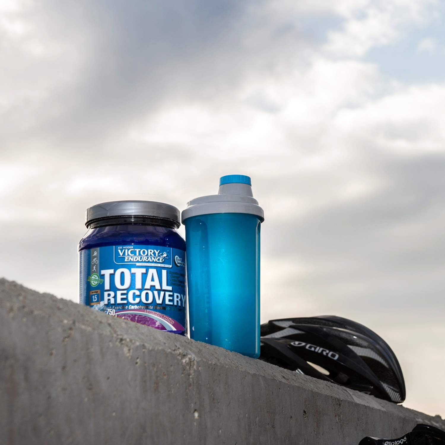 Victory Endurance Total Recovery (750g) Summer Berries Flavour; Maximizes Recovery After Training; Enriched with Electrolytes and Vitamins - Image 3