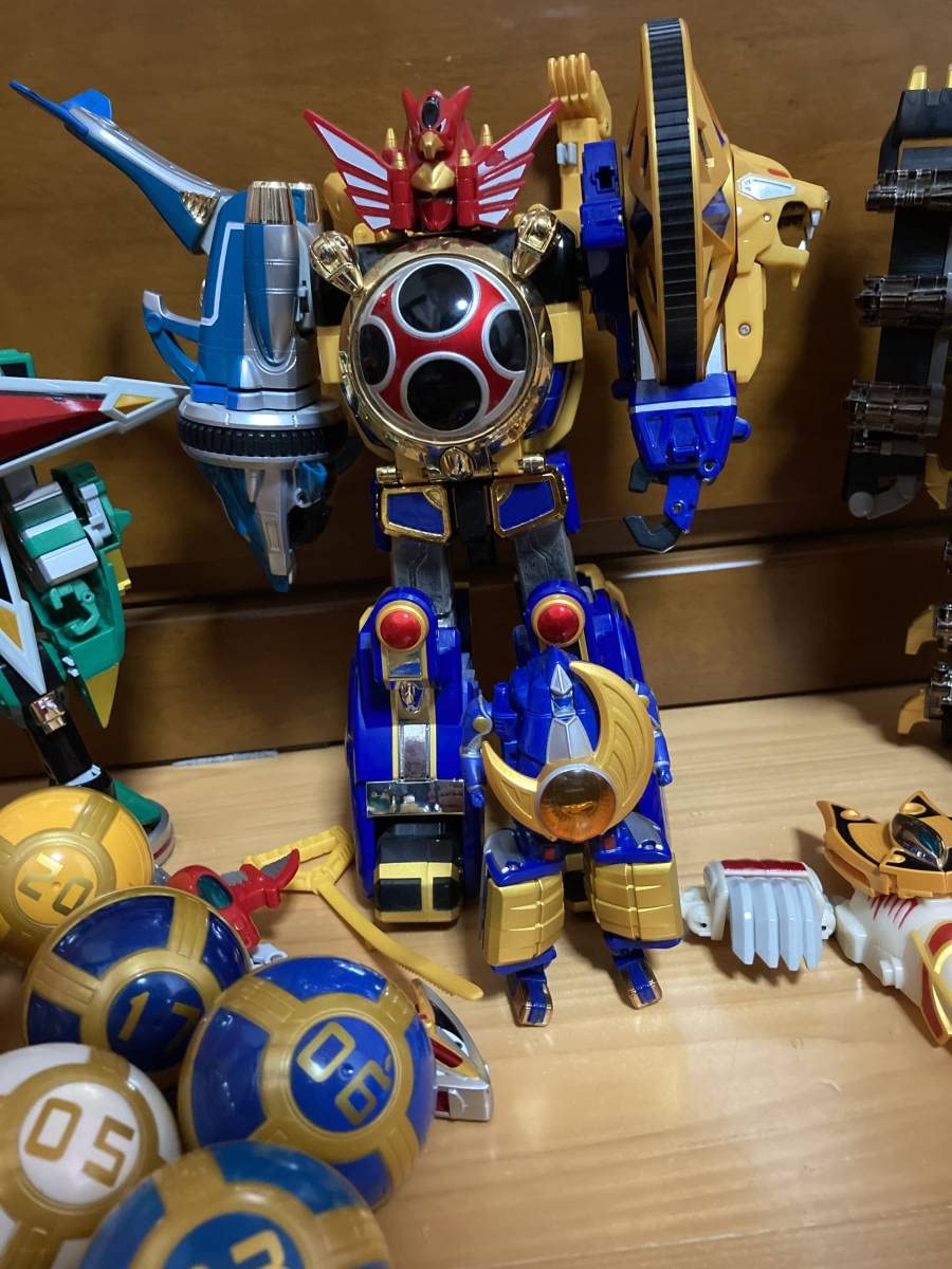 忍風戦隊ハリケンジャー・DX旋風神、轟雷神、天空神、カラクリボール、その他セット 忍風戦隊ハリケンジャー・DX旋風神、轟雷神、天空神、カラクリボール