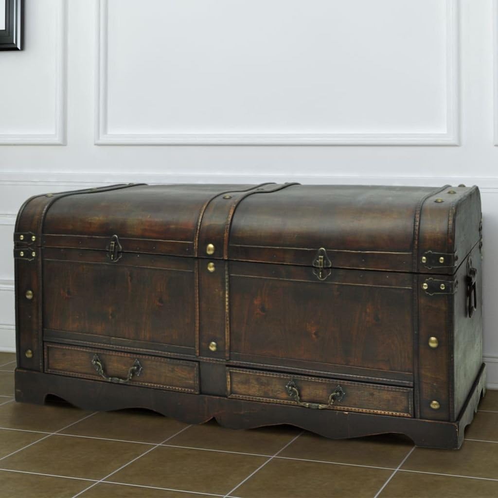 Large Chest/Treasure Wooden Box in Antique Style Coffee Table