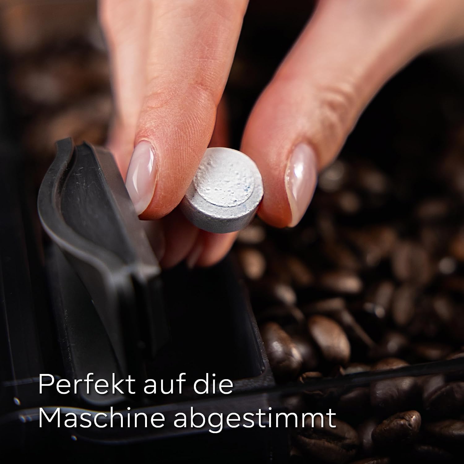 Siemens Reinigungstabletten TZ80001A, 10 Stück, Kaffeeöl-Rückstände ideal entfernen, Original-Zubehör, passend für Kaffeevollautomaten der EQ Reihe, sowie Einbauvollautomaten 2