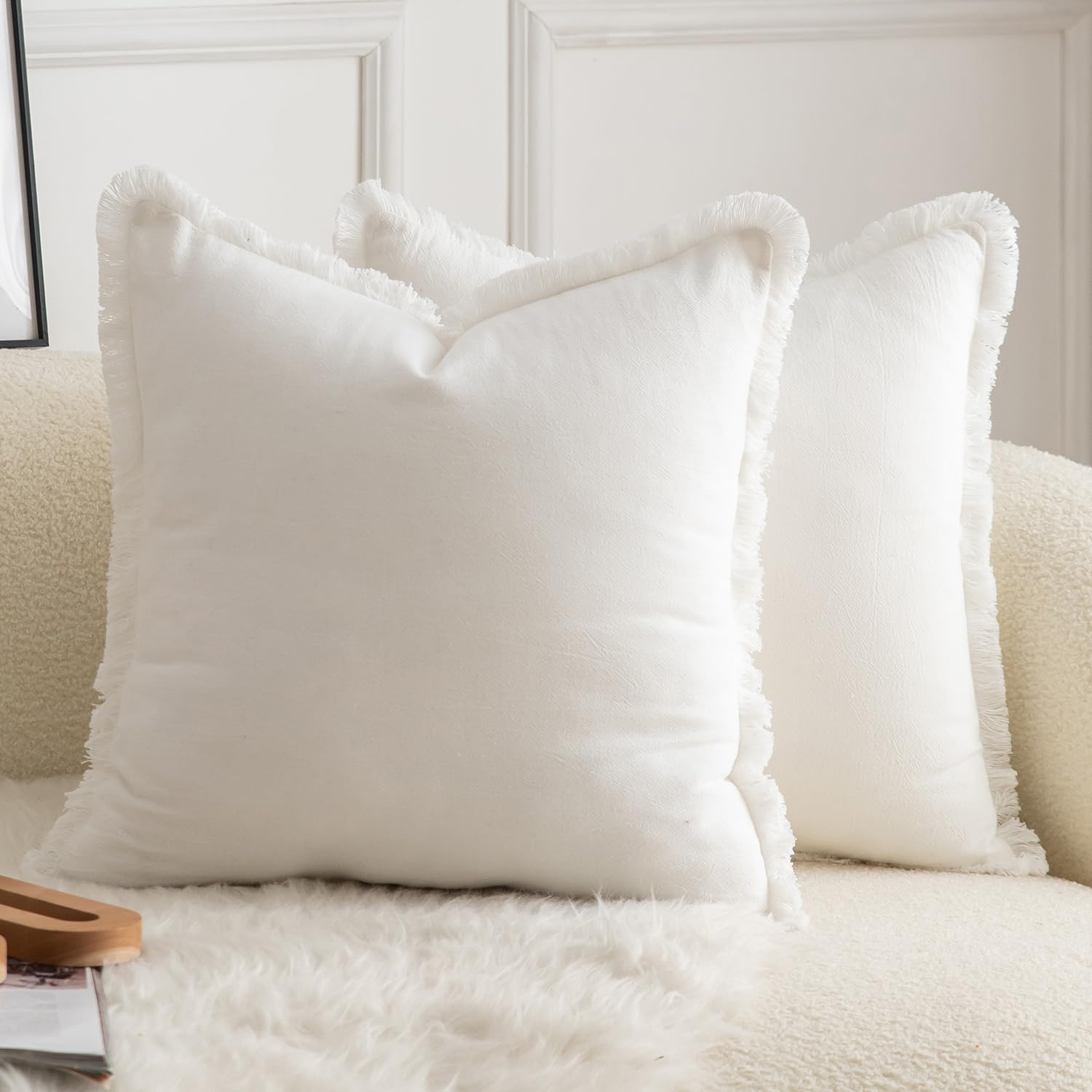 Mandioo Set of 2 Neutral Cotton Fringe Cushion Covers 55x55 cm 22x22 inch Decorative Boho Farmhouse Throw Pillowcase Cozy Tassels for Couch Sofa Bedroom Living Room Home Decor Cream White
