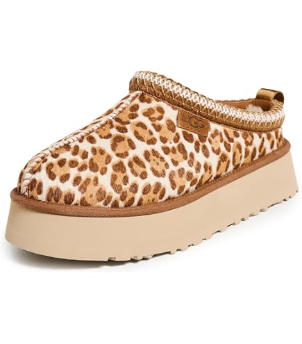 Amazon.com | UGG Women's Disquette Slipper, Black, 5 | Slippers