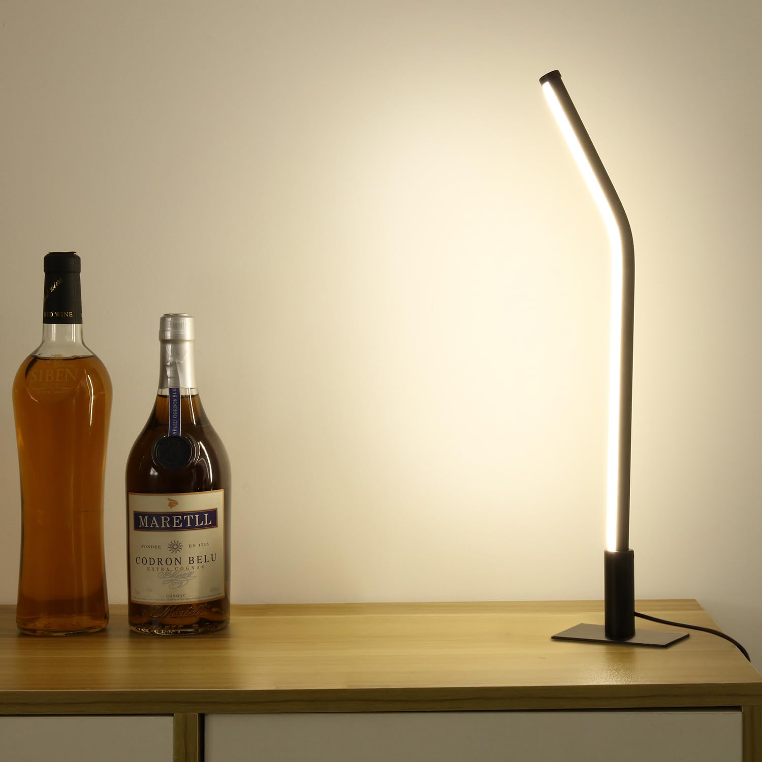 GEPROSMA Bedside Lamp, LED Table Lamp, Desk Lamp with Metal Magnetic Base, Modern Minimalist Style, Touch Control, 3 Light Colours, 9 Brightness, Decorative Bedroom, Black, Height 44 cm