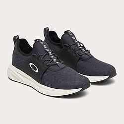Oakley Men's Dry Sole Sneaker, Blackout, 8