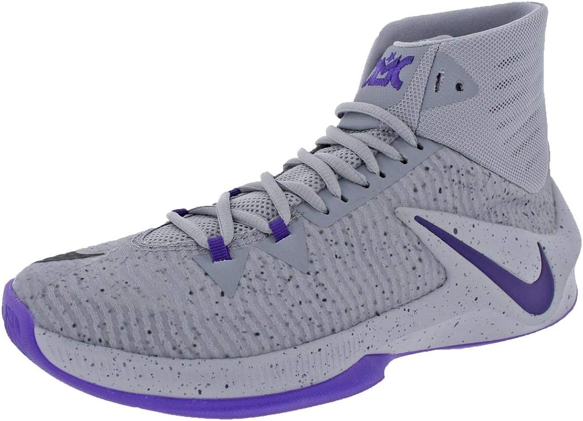 nike clear out basketball shoes