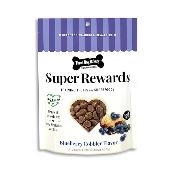 THREE DOG BAKERY SUPER REWARDS WITH SUPERFOODS BLUEBERRY COBBLER TREATS, 5 OZ
