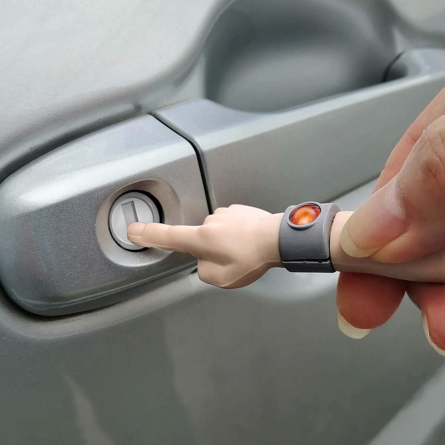 Amazon カーメイト キーホルダー レジテック みがわりタッチくん ウイルス 感染 対策 静電気 対策 車 エレベーター 自動販売機 Atm Nz991 カーメイト Carmate キーホルダー チェーン