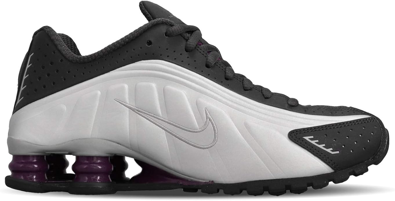 nike shox r4 silver black