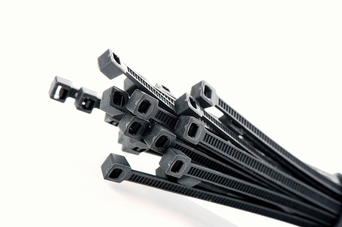 All Trade Direct 100 X Black Cable Ties 200Mm X 4.8Mm Zip Tie Wraps Bases