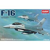 Academy F-16 Fighting Falcon