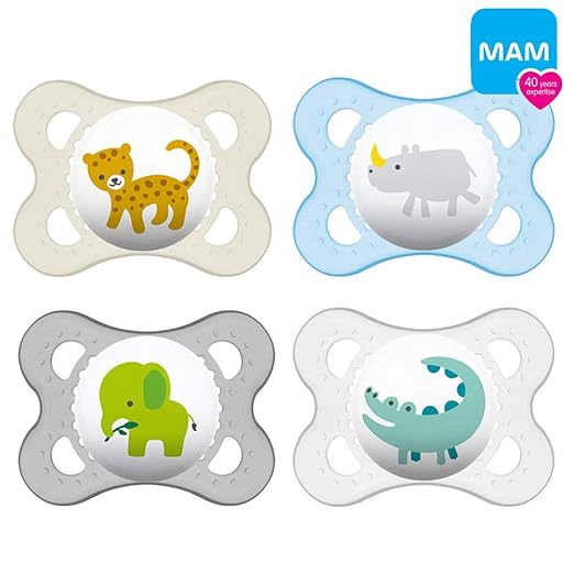 MAM'Skin Soft' Silikon Schnuller // 0-6 Mo. Boy // 4er Set // inkl. 2 Sterilisiertrasportboxen