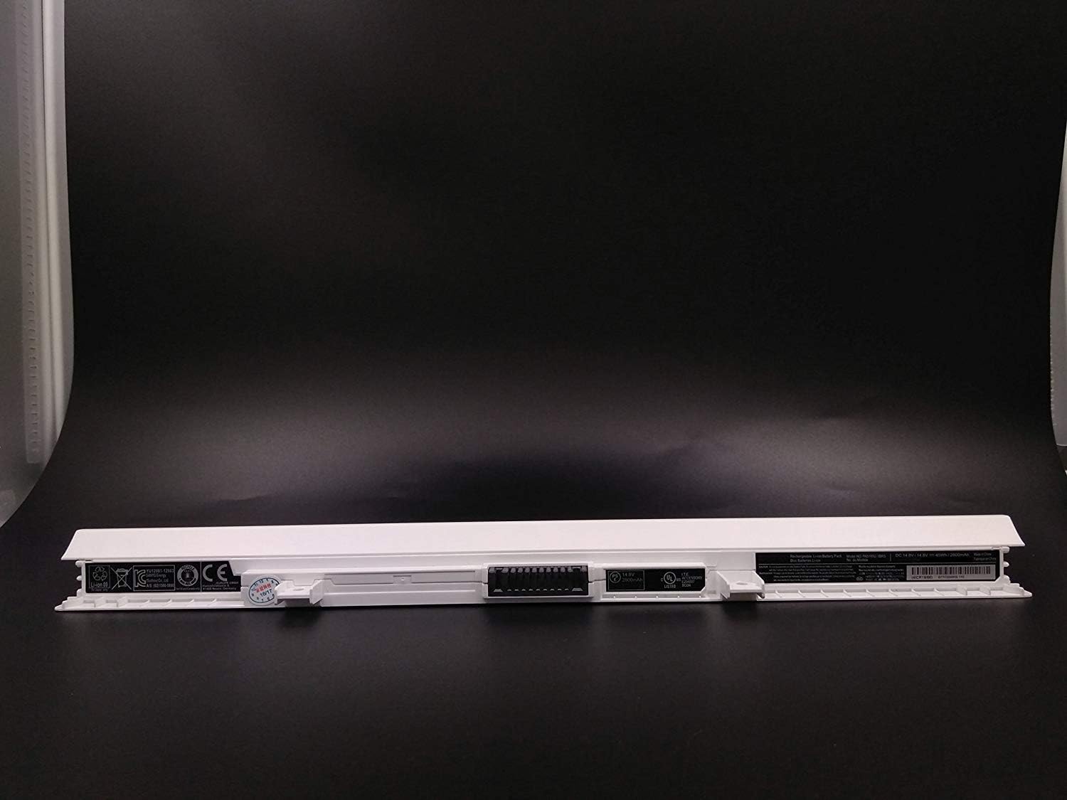 7XINbox 14.8V 45WH PA5185U-1BRS PA5186U-1BRS PA5184U-1BRS PA5195U-1BRS Laptop Battery compatible with Toshiba Satellite C55 C55D C55T L55 L55D L55T S40 S55 S55T E45-B L50-B C50-B C50D-B C55-B L55-B - Image 3
