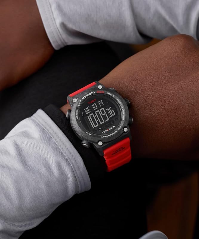 Triathlon 200 Lap TW5M67000 - Orologio da uomo da 44 mm, cinturino in silicone nero con display digitale