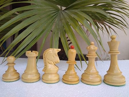 194 Boxwood Lacquered 4 Chess Set