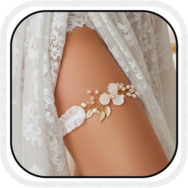 Amazon.com: Lauthen.S Bride Lace Garter Set, Wedding Bridal Rhinestone  Stretch Garter Belt(White) : Clothing, Shoes & Jewelry