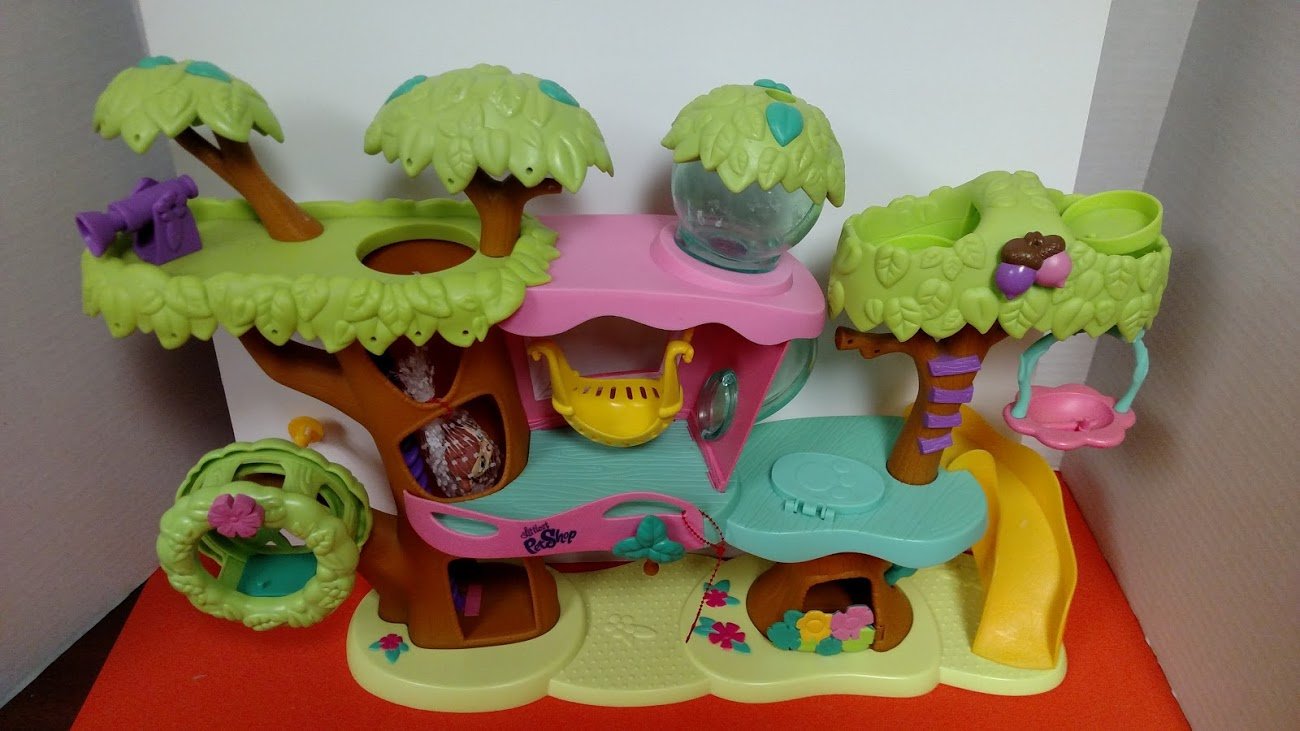 Littlest Pet Shop Toy House