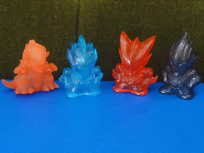 hand puppets in the dark