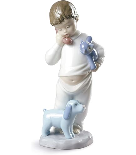 Amazon.com: LLADRÓ A Child's Prayer Boy Figurine. Porcelain Baby