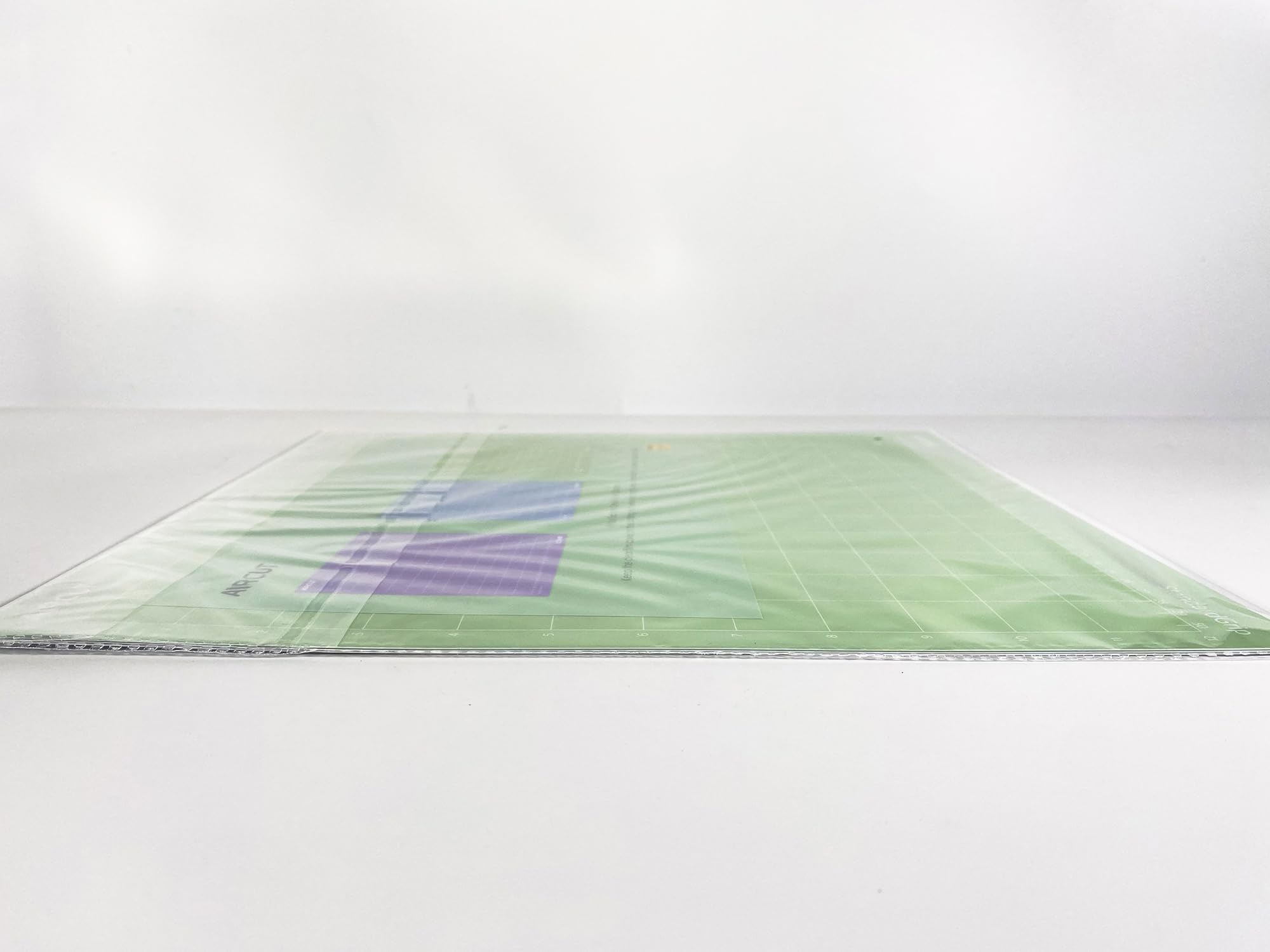AIRCUT Cutting Mat for Cricut Maker 3/Maker 4/Maker/Explore 3/4/Air 2/Air/One(12x12 Inch, StandardGrip, LightGrip, StrongGrip) Variety Adhesive Sticky Cutting Mats Accessories