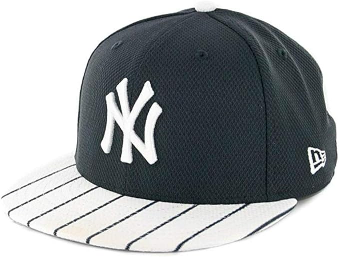 New York Yankees Pinstripe Bill Diamond Era Fitted Size 7
