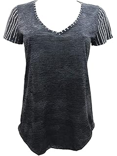 blusas blancas deportivas