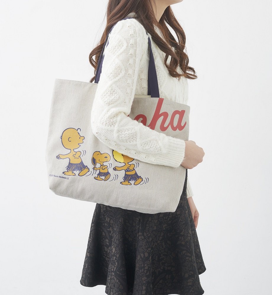 Peanuts Meets Special Product Design 4 E Mook 宝島社ブランドムック 本 通販 Amazon