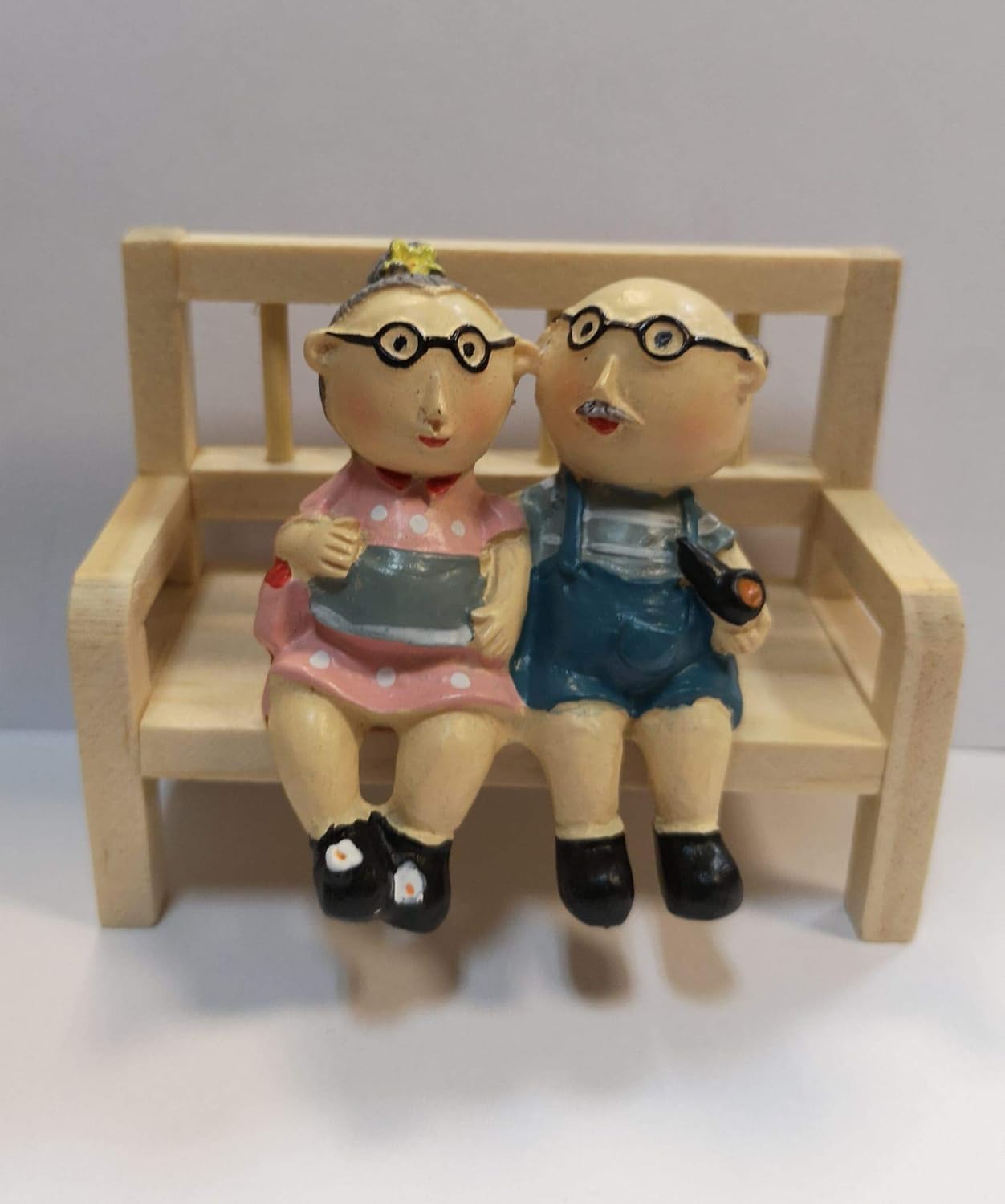 2er Set Mini bench approx. 8 cm made of wood and grandma and grandpa, approx. 6 cm figures made of polyresin, miniature craft set