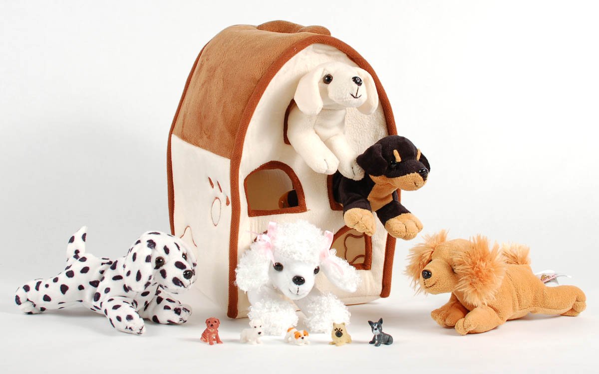 Unipak 12" Plush Dog House Carrying Case with Five (5) Stuffed Animal