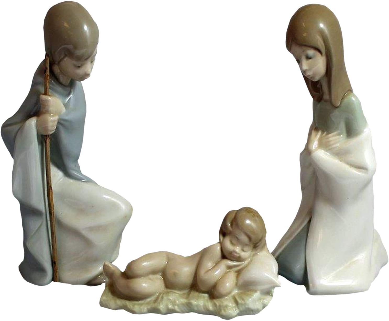 Amazon Com Lladro Children S Nativity Joseph Mary Jesus Figurine Set Matte Finish 4670 4671 4672 Home Kitchen