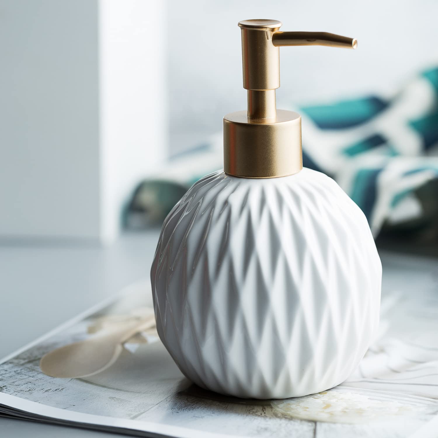 White Hand Soap Dispenser Ceramic, Refillable Shampoo and Conditioner Dispenser Bottle for Bathroom, Rhombus Pump Bottle Dispenser for Kitchen, 400ML. (White)