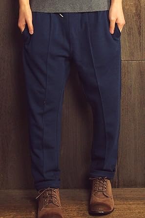 Amazon しっかりとしたスウェット生地 アンクル丈パンツ タック