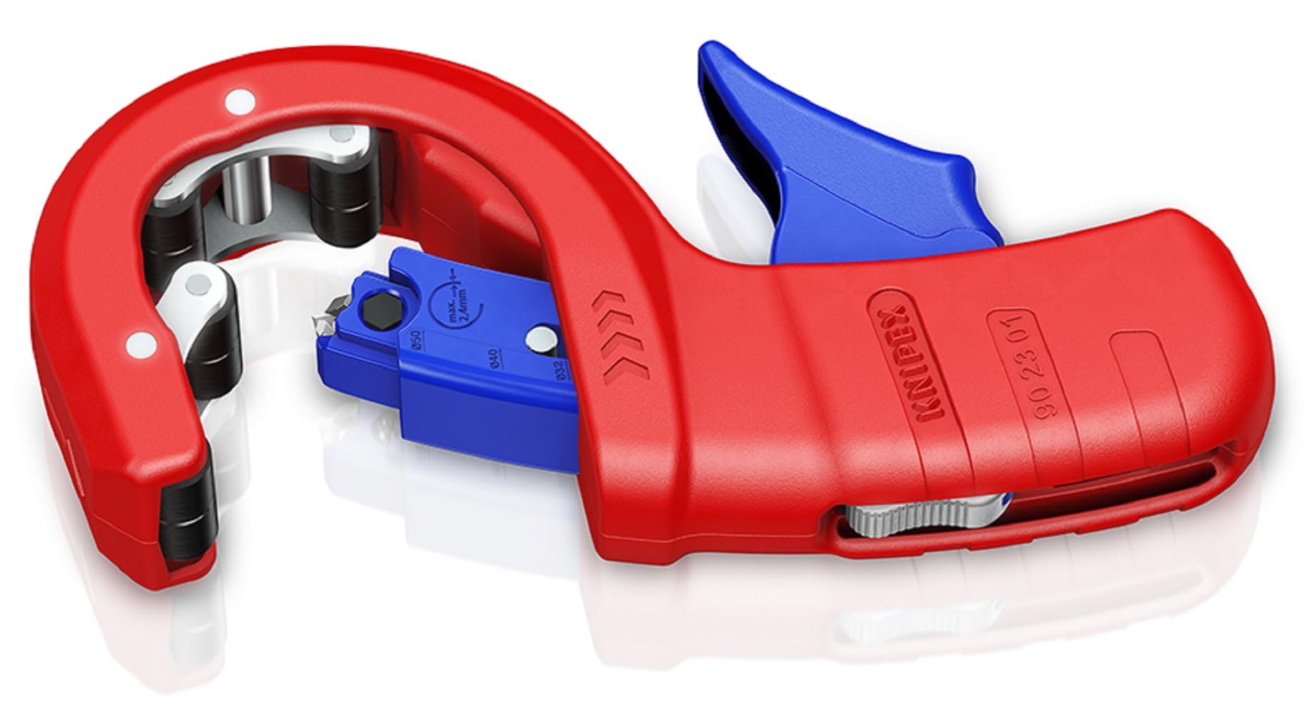 KNIPEX DP50 Pipe Cutter for Thin-Walled Plastic Drain Pipes in Blister with Plastic Coating 202 mm, 90 23 01 BK