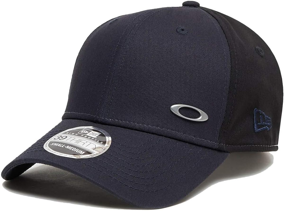 Oakley Men's Tinfoil Cap: Clothing