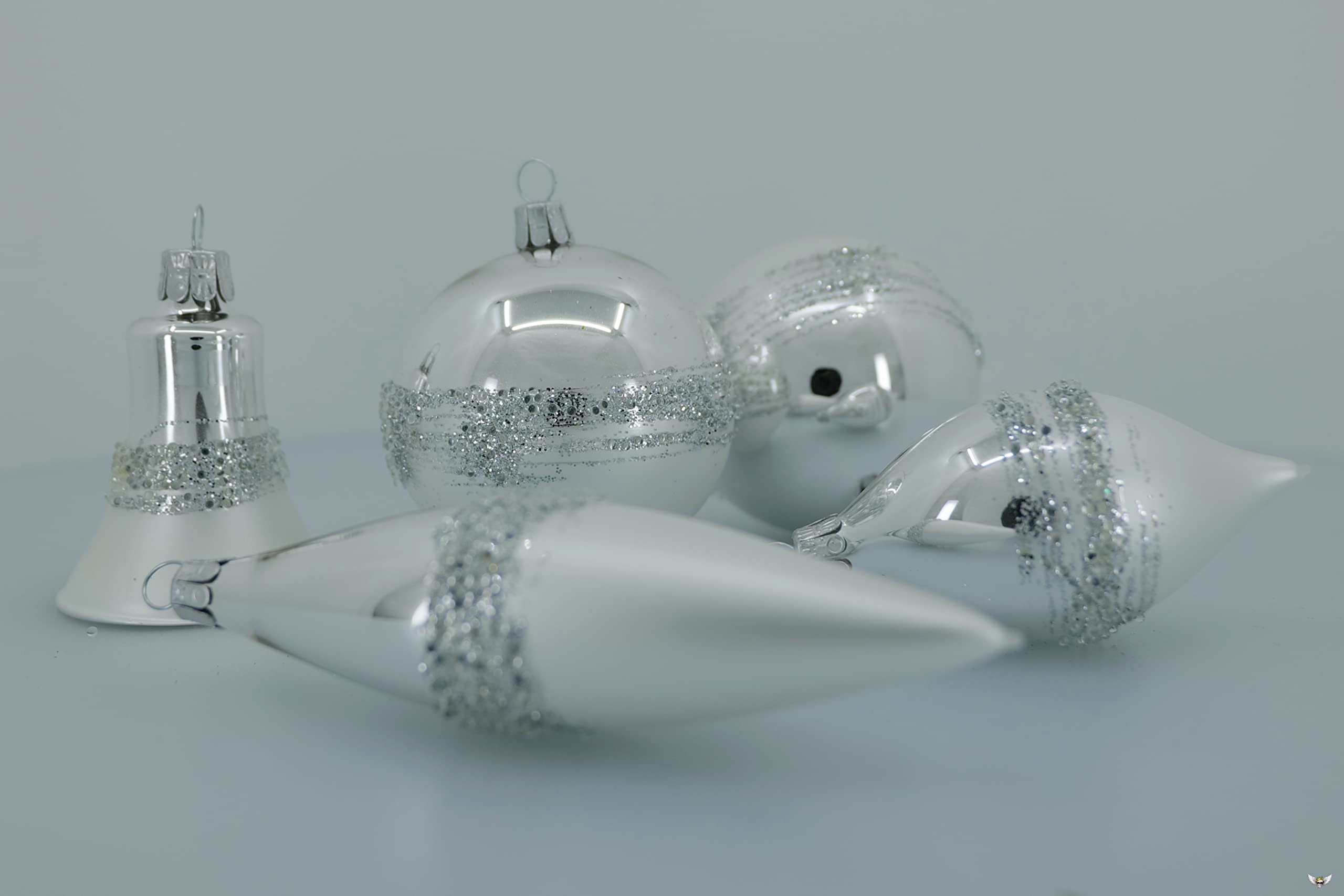 Set of 5 Handmade Blown Glass Decorations for Christmas Tree Silver
