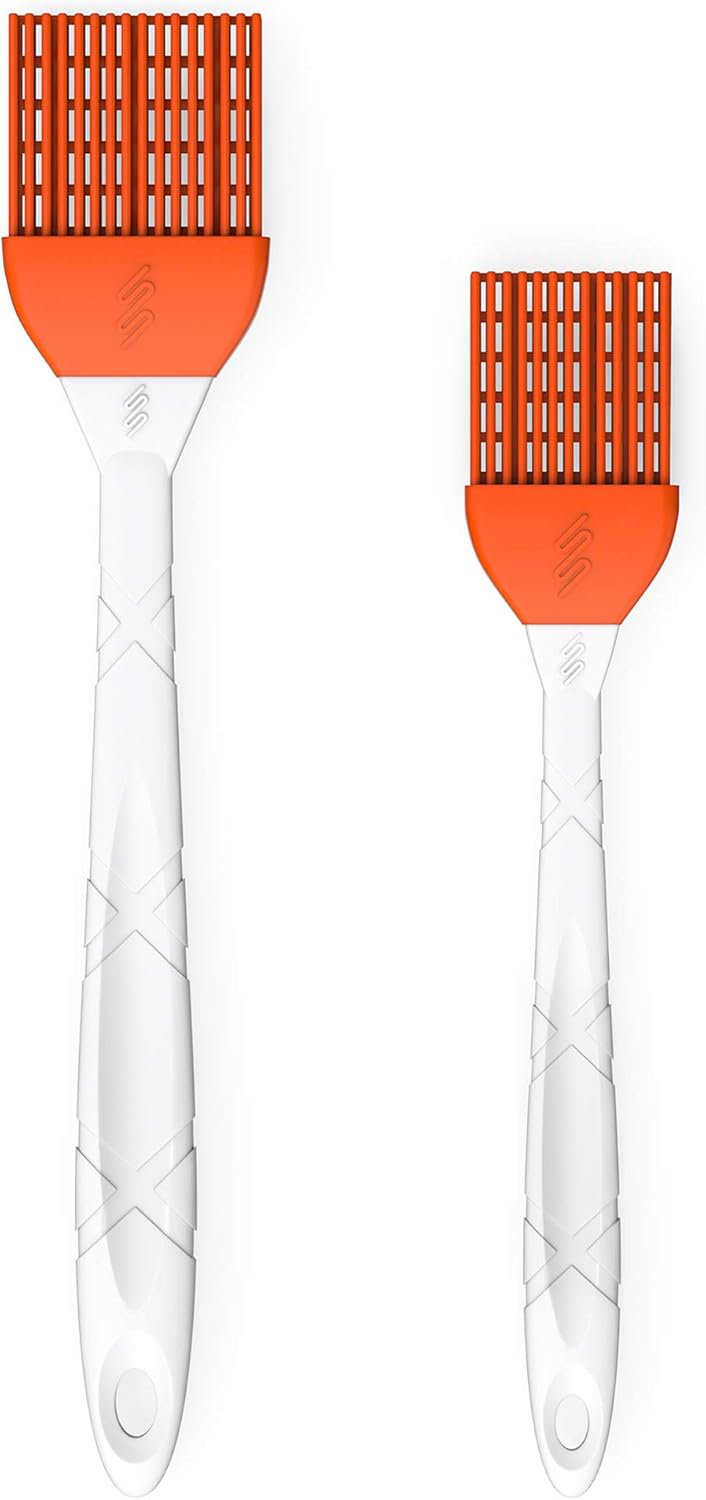 M KITCHEN WORLD Silicone Basting - BBQ, Pastry, and Oil Brush (Orange), Turkey Baster, Barbecue Utensil - use for Grilling & Marinating - Desserts Baking, Set of 2 with 2 Recipe Electronic Books: Kitchen & Dining