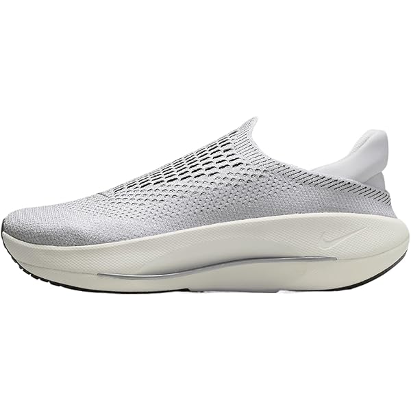 Amazon.com | Nike Reina EasyOn Women's Shoes (FN0345-500, Barely