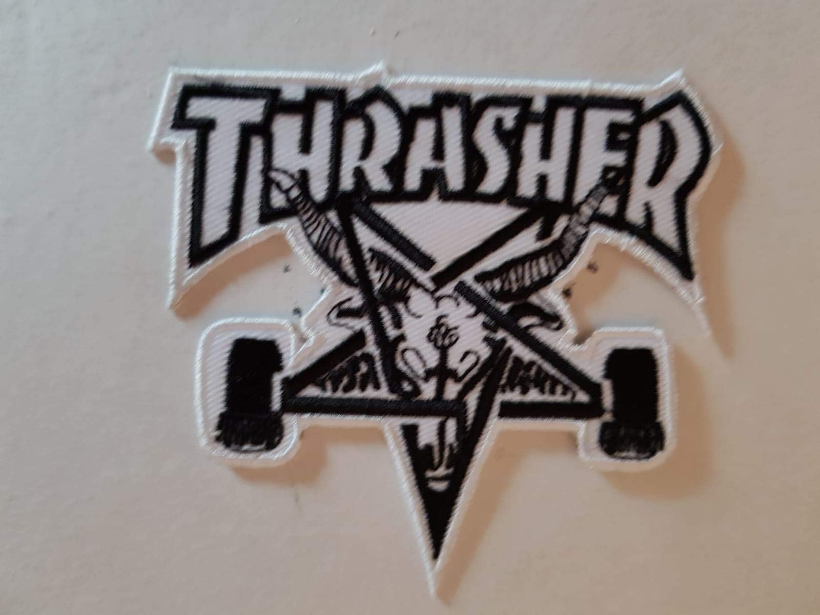Thrasher Skate Goat Pentagram Skater Punk Badge Heavy Metal Music Rock Band Iron-on/Sew-on Embroidered Patch