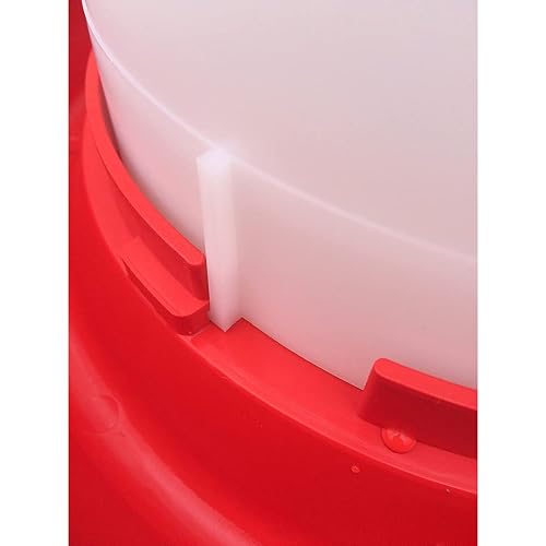 Heated Chicken Waterer, Poultry Drinker Bucket, 2 Gallon Heated Chicken Waterer, Poultry Drinker Bucket, 2 Gallon
