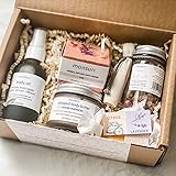 Self Care Gift Basket for Mom: New Mommy Care Package Pampering Gift Set with Bath Accessories and Natural Skincare Products.