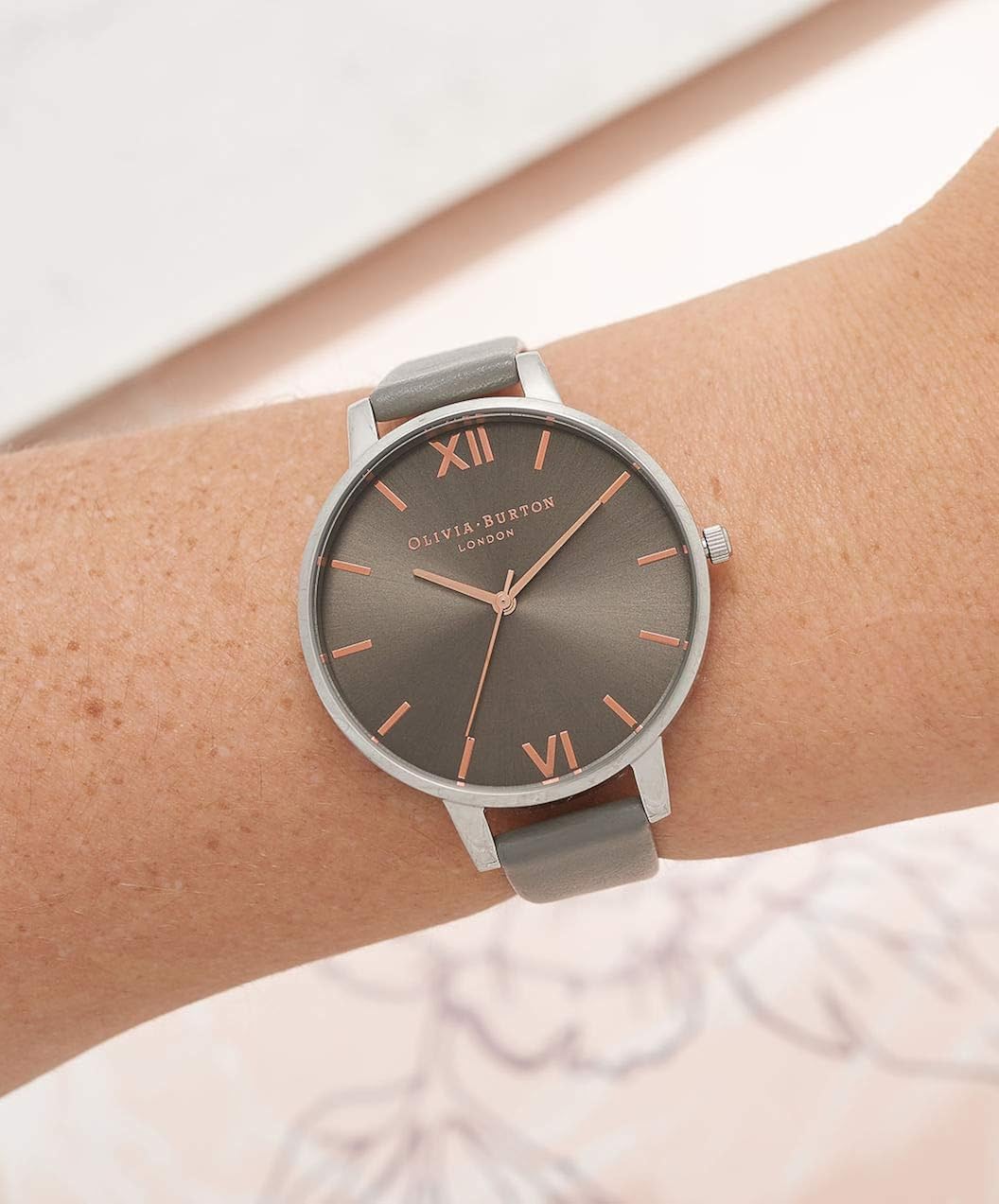 Olivia Burton Analogue Quartz Watch for Women with Dark Grey Leather Strap - OB16BD90, Gray (Grey Dial) - Image 5