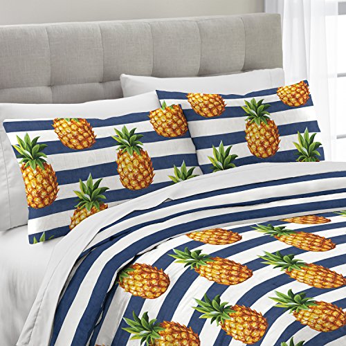 Destinations Preppy Pineapple Cotton Comforter Set, Twin, White