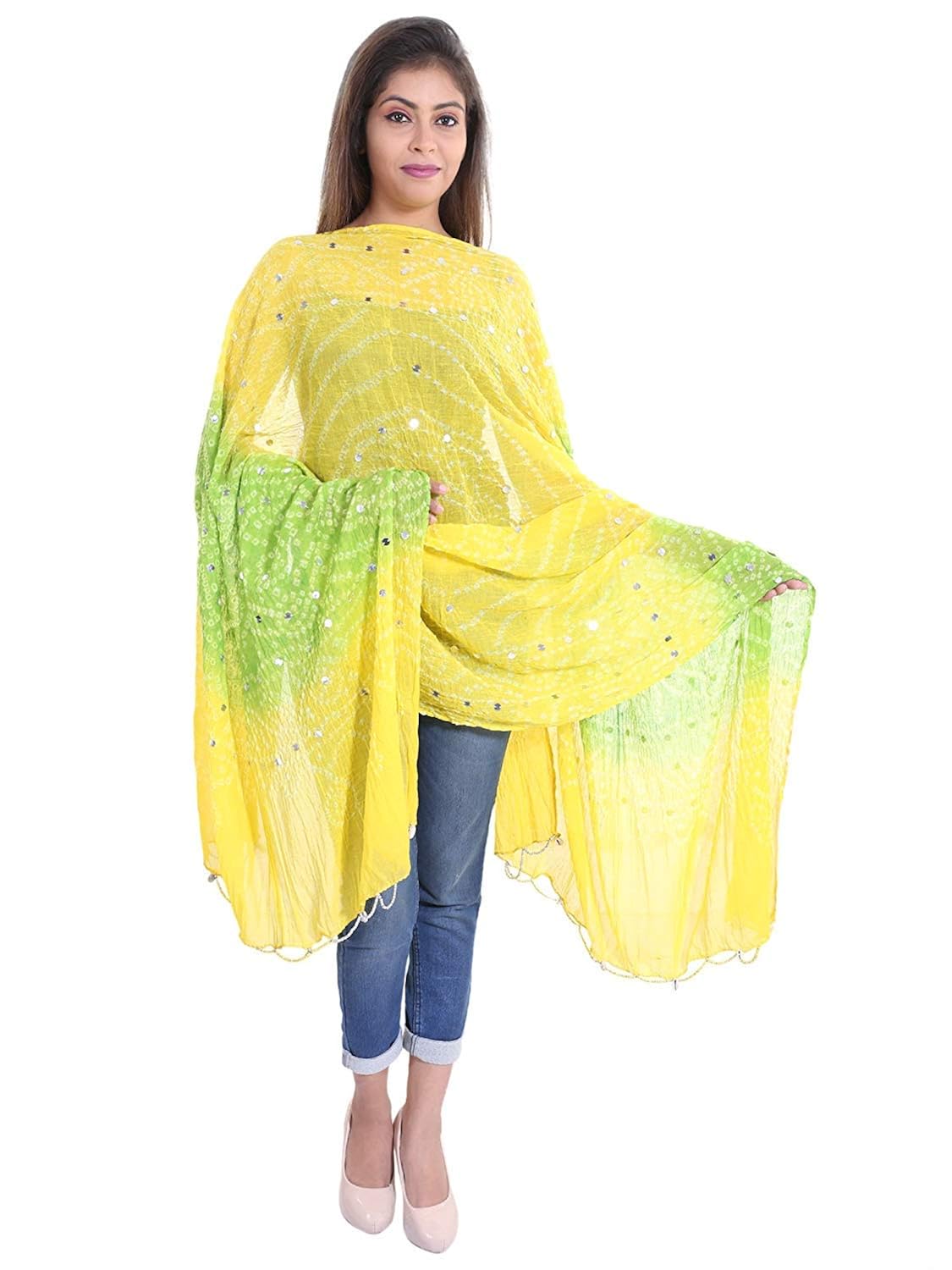 woman cotton bandhani dupatta with mirror work