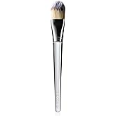 Clinique Foundation Blending Brush for Liquid Foundation, Powder Foundation, and Cream Foundation | Buildable Coverage