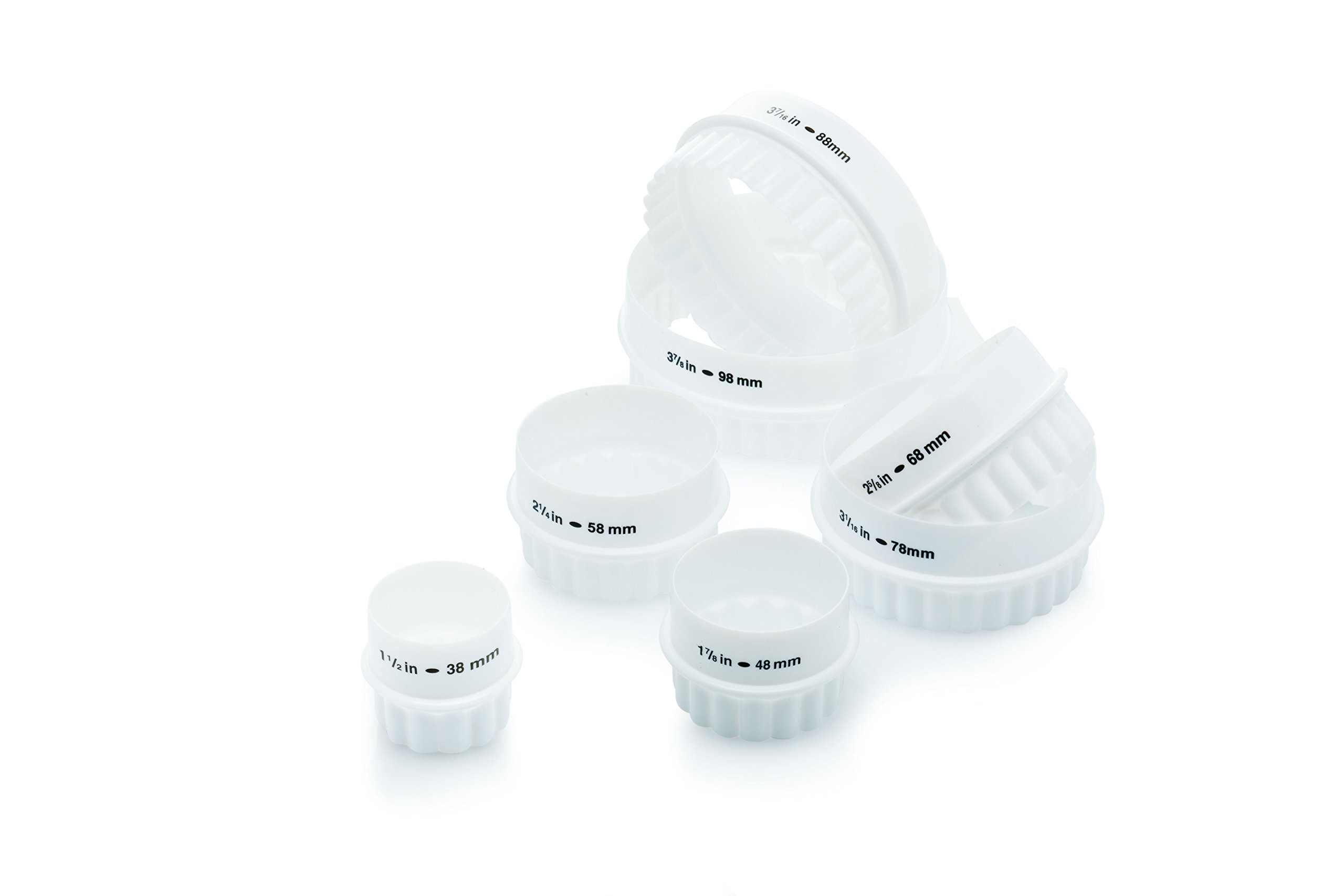 KitchenCraft Double-Edged Plastic Biscuit/Pastry Cutters with Storage Box (Set of 7) - White