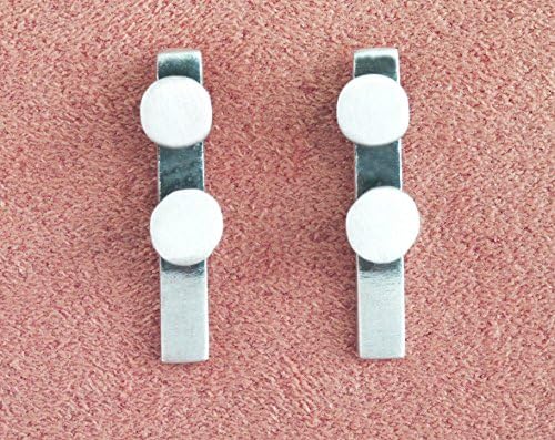 BOTONES I: Handmade stud silver earrings