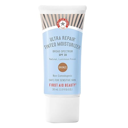 first aid beauty tinted moisturiser