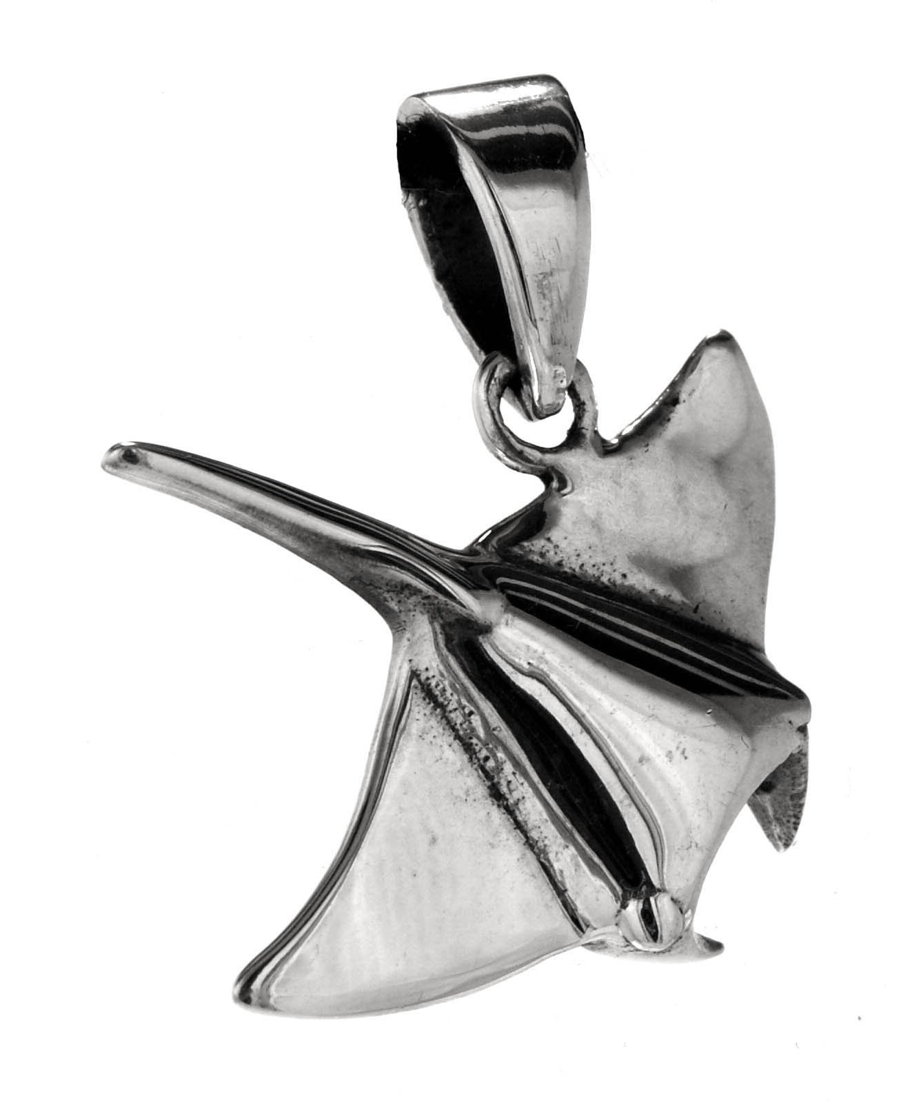 Kiss of Leather Stingray Pendant 925 Sterling Silver No. 316