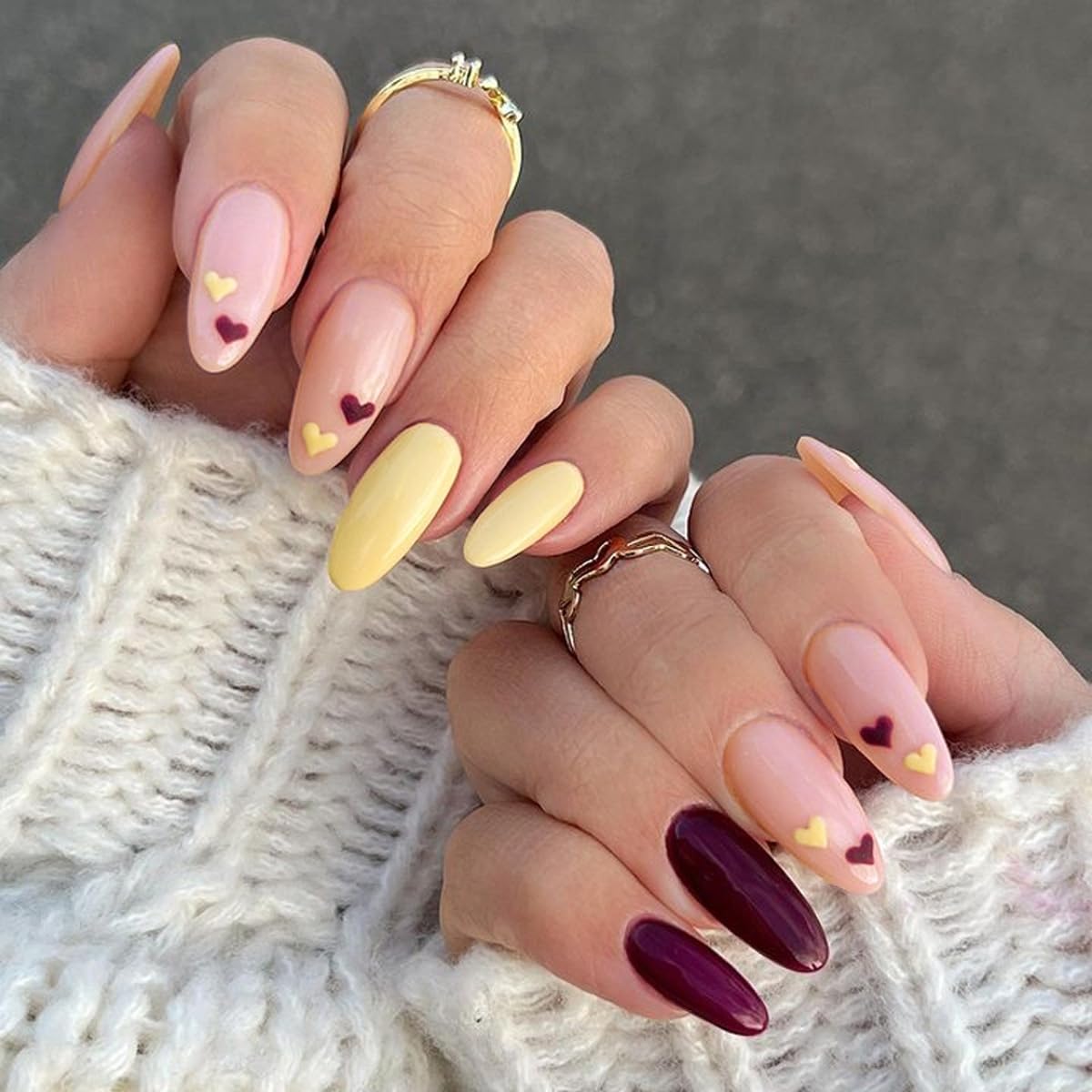 Mgmxbsth 24Pcs Almond Fake Nails,Press on Nails,Love and Heart Glossy Fake Nails, Stick on Nails with Designs Stick for Women and Girls (Love Biu)